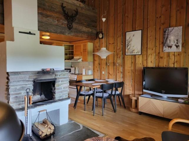 Chill Cave - Logwood Cottage Rukatunturi Exterior foto